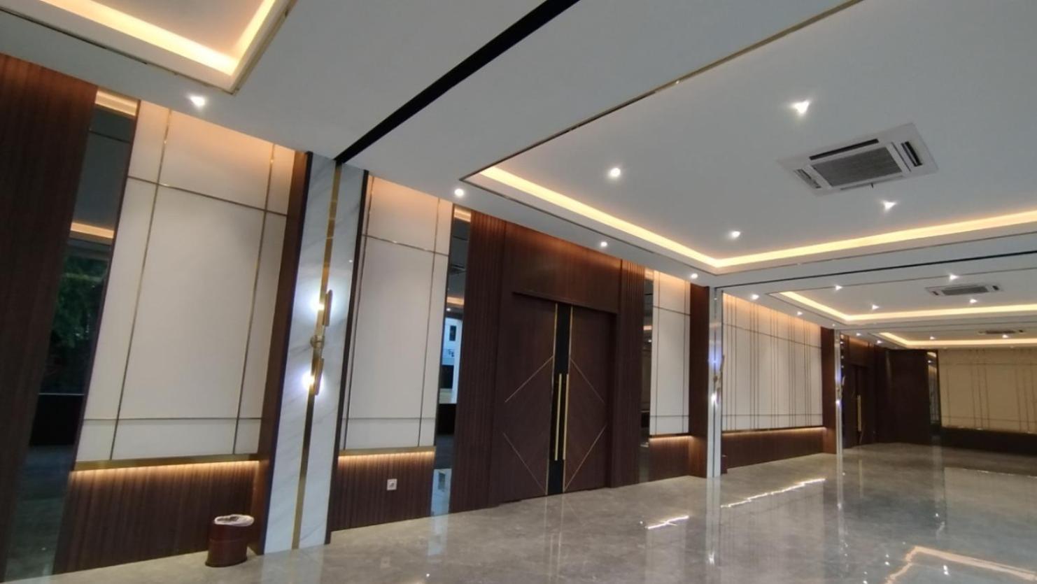 The Sun Hotel Sidoarjo Extérieur photo